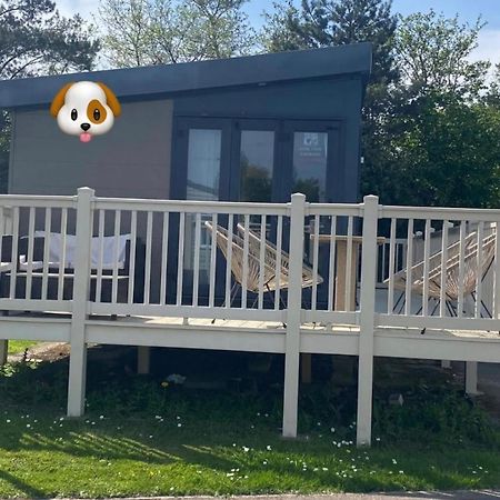 Blackpool Caravans Marton Mere Екстериор снимка