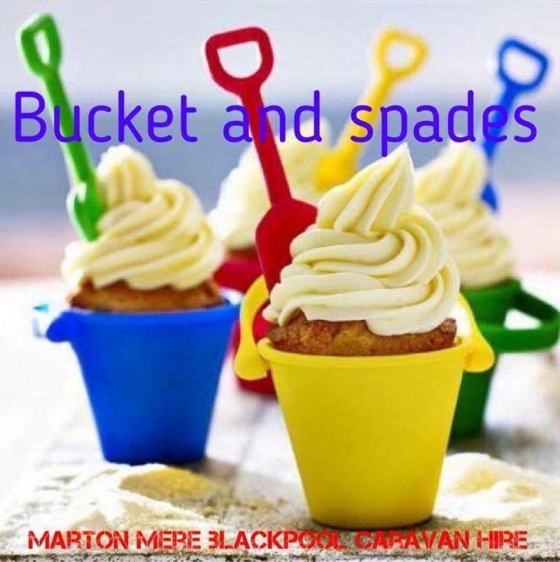 Blackpool Caravans Marton Mere Екстериор снимка