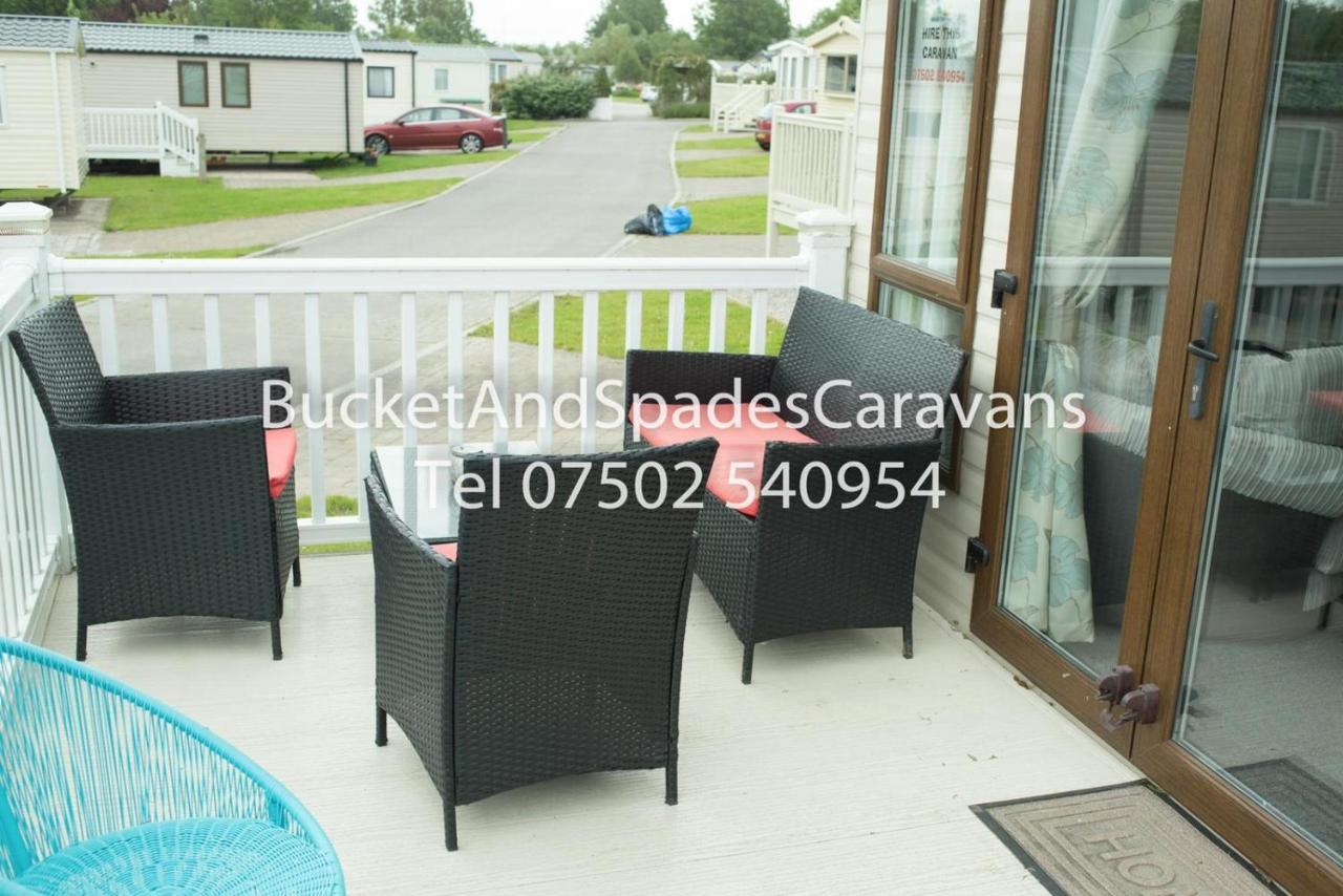 Blackpool Caravans Marton Mere Екстериор снимка