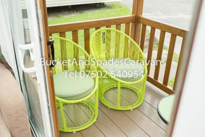 Blackpool Caravans Marton Mere Екстериор снимка