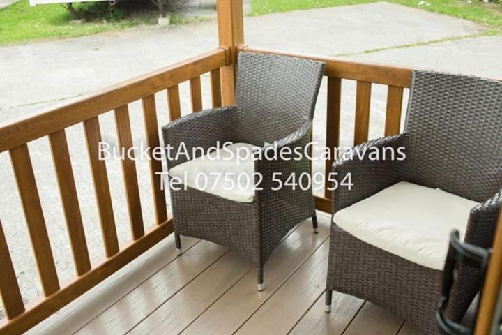 Blackpool Caravans Marton Mere Екстериор снимка
