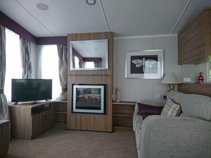 Blackpool Caravans Marton Mere Екстериор снимка